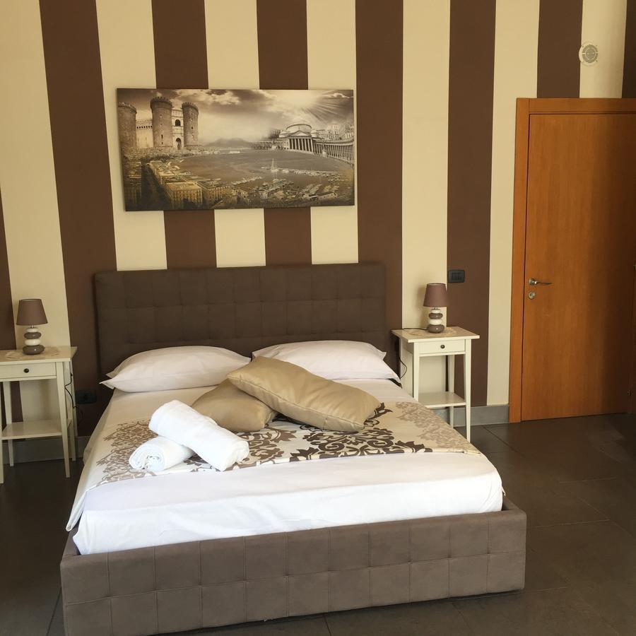 ナポリ Dante & Beatrice Bed & Breakfast エクステリア 写真
